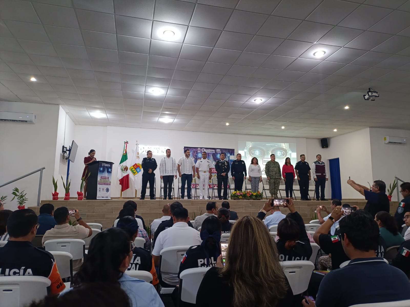 uploads/6/32/01 (2268).Jpeg